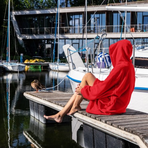 Bluzair Koco Bluza Oversize Kapturem Czerwona 4w1 Bluzair Koco Bluza Oversize Kapturem Czerwona 4w1