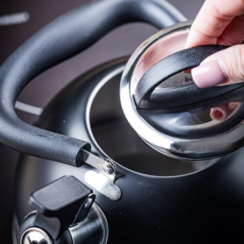 CZAJNIK STALOWY 1.8L INDUKCJA KINGHOFF KH-1858 CZARNY CZAJNIK STALOWY 1.8L INDUKCJA KINGHOFF KH-1858 CZARNY