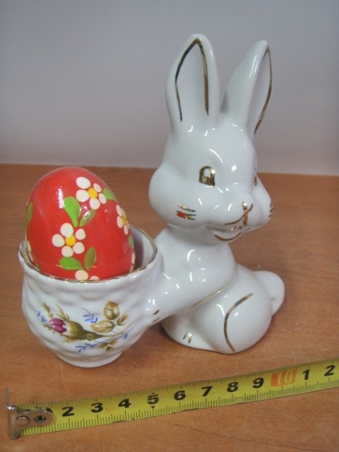 Kieliszek ceramiczny na jajko ZAJĄC RÓŻA Kieliszek ceramiczny na jajko ZAJĄC RÓŻA