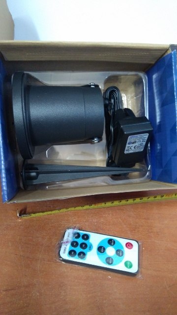 Rzutnik laserowy ruchomy z pilotem | LAR8166 Rzutnik laserowy ruchomy z pilotem | LAR8166