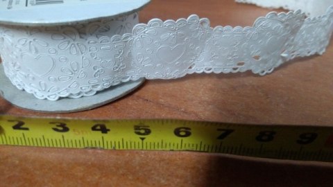 Wstążka samoprzylepna koronka biała SERCA 3 | RBS-3M009 Wstążka samoprzylepna koronka biała SERCA 3 | RBS-3M009