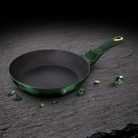 ZESTAW 3 PATELNI TYTANOWYCH BERLINGER HAUS METALLIC EMERALD BH-6167 ZESTAW 3 PATELNI TYTANOWYCH BERLINGER HAUS METALLIC EMERALD BH-6167