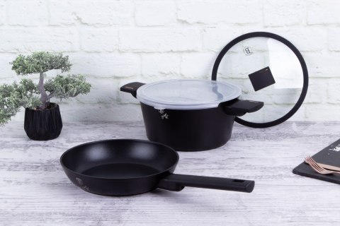 ZESTAW GARNEK Z PATELNIĄ 24CM Z POWŁOKĄ TYTANOWĄ 4-ELE BERLINGER HAUS MONACO BH-7098 ZESTAW GARNEK Z PATELNIĄ 24CM Z POWŁOKĄ TYTANOWĄ 4-ELE BERLINGER HAUS MONACO BH-7098