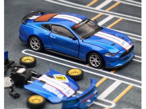 Zestaw metalowe auto TUNING licencjonowane Ford Mustang GT 1:42 ZA5057 Zestaw metalowe auto TUNING licencjonowane Ford Mustang GT 1:42 ZA5057
