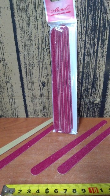 Pilnik do paznokci 12szt. papierowy duży 17cm Pilnik do paznokci 12szt. papierowy duży 17cm
