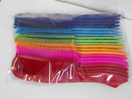 Grzebienie 18cm z rączką 20szt Grzebienie 18cm z rączką 20szt