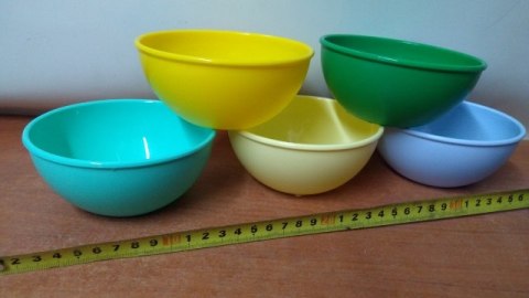 Miseczka plastikowa 10cm Miseczka plastikowa 10cm