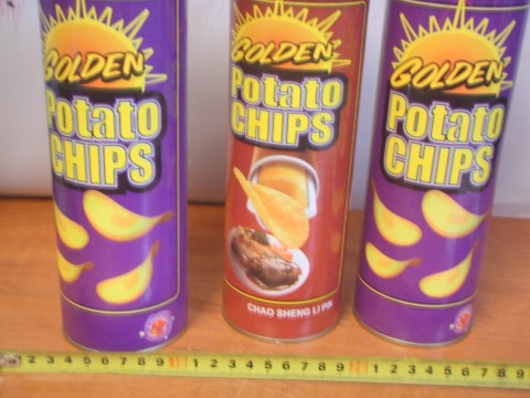 Puszka CHIPS z wyskakującym diabłem TG21408 Puszka CHIPS z wyskakującym diabłem TG21408