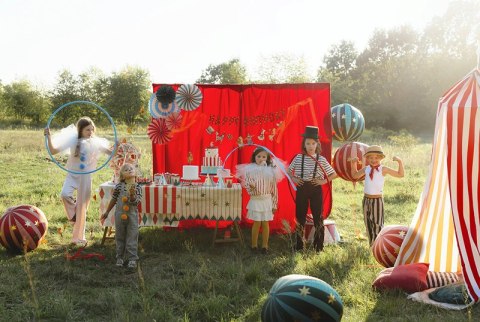 Balon foliowy okrągły, kula, Piłka w gwiazdki, 75 cm, zielony Partydeco Balon foliowy okrągły, kula, Piłka w gwiazdki, 75 cm, zielony Partydeco