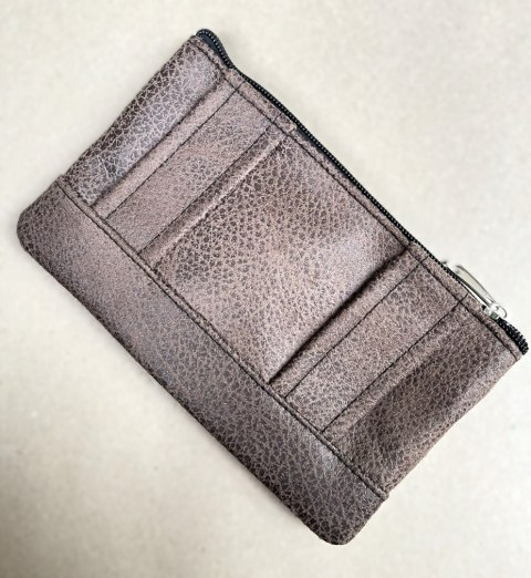 Etui saszetka brąz 6.3 20x12cm Etui saszetka brąz 6.3 20x12cm