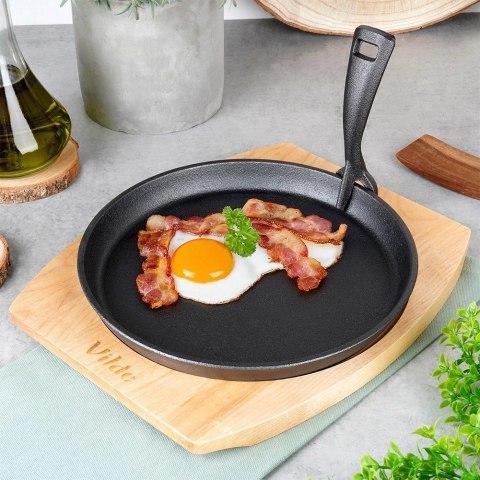 Żeliwna Patelnia do Smażenia Grillowania z Deską do Serwowania VILDE 22 cm Żeliwna Patelnia do Smażenia Grillowania z Deską do Serwowania VILDE 22 cm