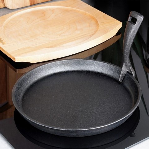 Żeliwna Patelnia do Smażenia Grillowania z Deską do Serwowania VILDE 22 cm Żeliwna Patelnia do Smażenia Grillowania z Deską do Serwowania VILDE 22 cm