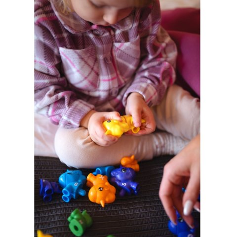 WOOPIE Figurki Montessori Zestaw Edukacyjny Jednorożce do Składania "Dopasuj Literki" 13 el. WOOPIE Figurki Montessori Zestaw Edukacyjny Jednorożce do Składania "Dopasuj Literki" 13 el.