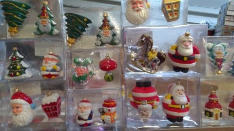 Bombki - figurka 2szt. nietłukące mix Bombki - figurka 2szt. nietłukące mix