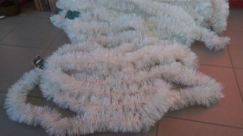 Łańcuch choinkowy 5szt. BIAŁY TĘCZOWY fi-70 6m Łańcuch choinkowy 5szt. BIAŁY TĘCZOWY fi-70 6m