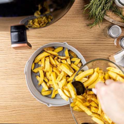 ZESTAW WKŁADÓW SILIKONOWYCH DO FRYTKOWNICY BEZTŁUSZCZOWEJ 2 SZTUKI OKRĄGŁY 20CM SKŁADANY KLAUSBERG KB-7789 ZESTAW WKŁADÓW SILIKONOWYCH DO FRYTKOWNICY BEZTŁUSZCZOWEJ 2 SZTUKI OKRĄGŁY 20CM SKŁADANY KLAUSBERG KB-7789