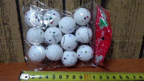Bombki 12szt. BIAŁE w worku Bombki 12szt. BIAŁE w worku
