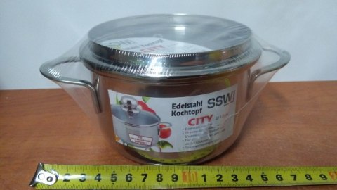 Garnek 0,8l. ze stali nierdzewnej + szklana pokrywka fi-12 CITY Garnek 0,8l. ze stali nierdzewnej + szklana pokrywka fi-12 CITY