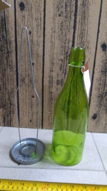 Świecznik na tea light 6szt. BUTELKA 31cm Świecznik na tea light 6szt. BUTELKA 31cm