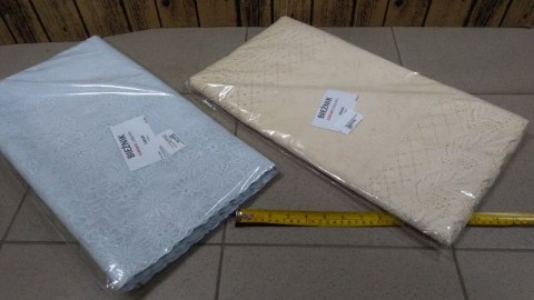 Bieżnik 50x100cm KORONKA 10szt Bieżnik 50x100cm KORONKA 10szt