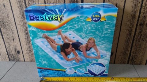 Materac dmuchany 1,93x1,42cm DWUOSOBOWY BESTWAY 43055 Materac dmuchany 1,93x1,42cm DWUOSOBOWY BESTWAY 43055