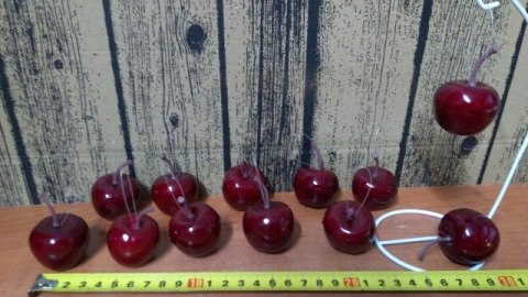 Zawieszki 12szt. CZERWONE JABŁKA | OZB06007 Zawieszki 12szt. CZERWONE JABŁKA | OZB06007