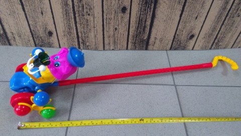 Pchacz ŚWINKA Z DZWONKIEM Pchacz ŚWINKA Z DZWONKIEM