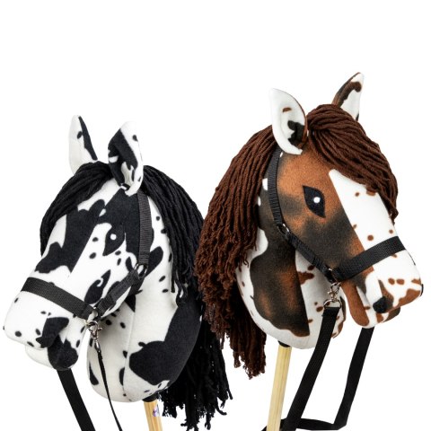 Skippi Hobby Horse - w plamy - brązowe plamki - koń na kiju - kantar Skippi Hobby Horse - w plamy - brązowe plamki - koń na kiju - kantar