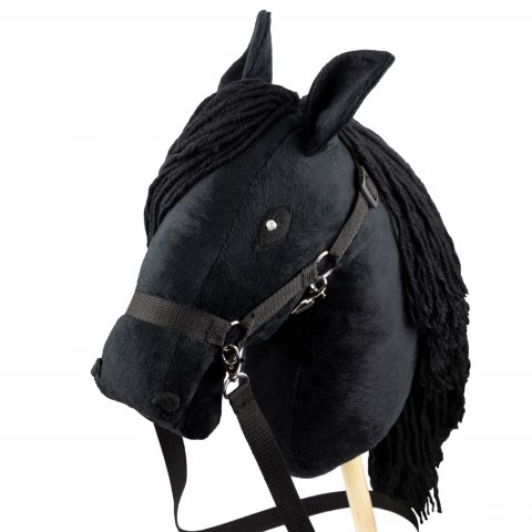Skippi hobby horse z kantarem czarny koń A3 duży Skippi hobby horse z kantarem czarny koń A3 duży