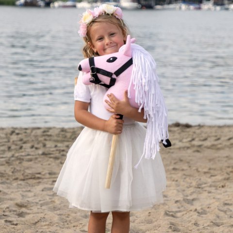 Skippi - lekki mały hobby horse A5 - różowy - prezent na dzień dziecka Skippi - lekki mały hobby horse A5 - różowy - prezent na dzień dziecka