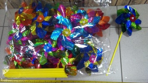 Wiatrak 20szt HOLOGRAF HOL13 Wiatrak 20szt HOLOGRAF HOL13