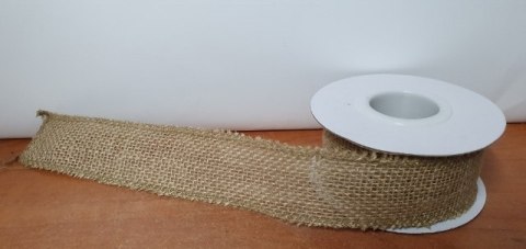 Taśma/wstążka 4cm x 5m JUTA NATURALNA TJ2-4 Taśma/wstążka 4cm x 5m JUTA NATURALNA TJ2-4