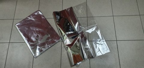 Rękaw foliowy z lustrem do kwiatów 50 x70 cm - 50szt. Rękaw foliowy z lustrem do kwiatów 50 x70 cm - 50szt.
