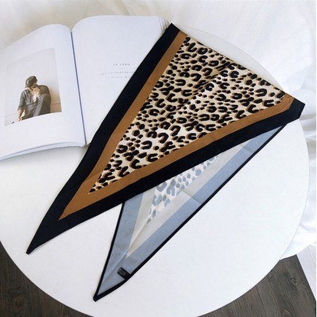 Szal Apaszka chusta print Animal brąz SZAL43WZ1 Szal Apaszka chusta print Animal brąz SZAL43WZ1