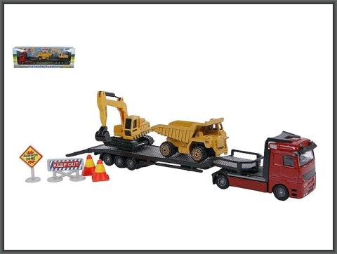 Autotransporter z dwoma pojazdami budowlanymi Autotransporter z dwoma pojazdami budowlanymi