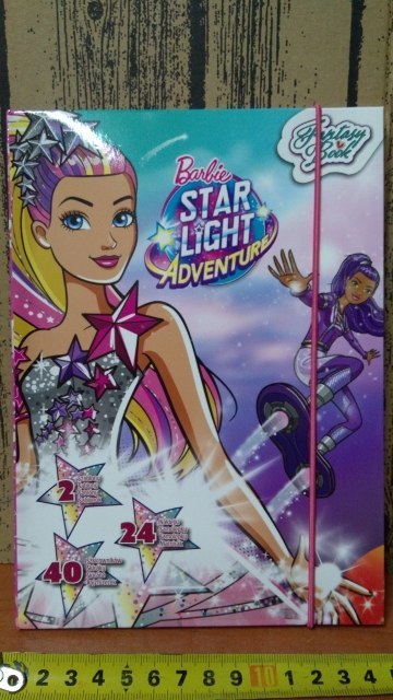 Szablon 2szt,szkicownik 40szt,naklejki 24szt BARBIE Szablon 2szt,szkicownik 40szt,naklejki 24szt BARBIE