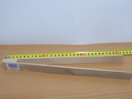 Drewniane szczypce do ogórków 25 cm Drewniane szczypce do ogórków 25 cm