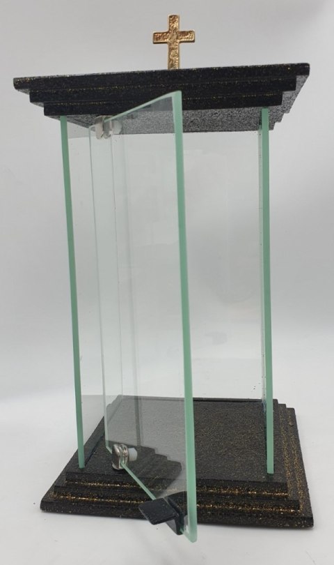 Znicz metal kapliczka krzyż 16 x 16 x 30 cm Znicz metal kapliczka krzyż 16 x 16 x 30 cm