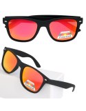 Lustrzane okulary polaryzacyjne wayfarer