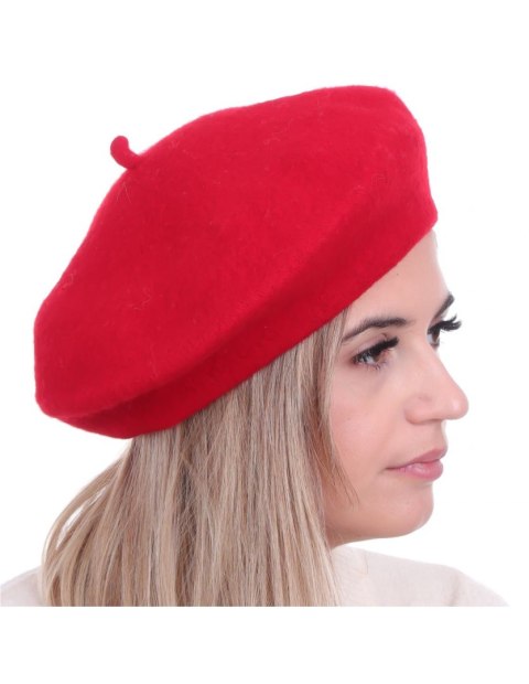 Beret damski w stylu francuskim czerwony Beret damski w stylu francuskim czerwony