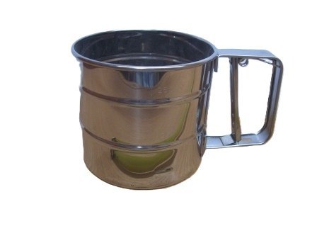 Przesiewacz do mąki metalowy - PND-M616,GA0139 Przesiewacz do mąki metalowy - PND-M616,GA0139