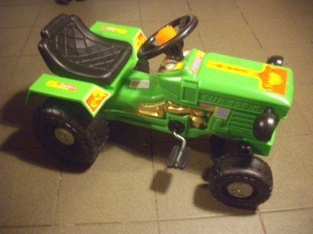 Traktor - duży na pedały Traktor - duży na pedały