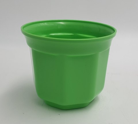 Osłonka / doniczka 8 cm jasno zielona 20 szt. Osłonka / doniczka 8 cm jasno zielona 20 szt.