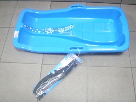 Sanki plastik + hamulec i sznurek KAROL Sanki plastik + hamulec i sznurek KAROL