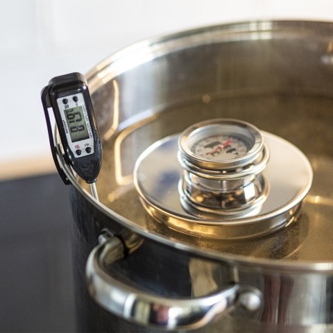 Termometr wbijany elektroniczny do żywności pieczenia -50°+300°C | 145709 Termometr wbijany elektroniczny do żywności pieczenia -50°+300°C | 145709