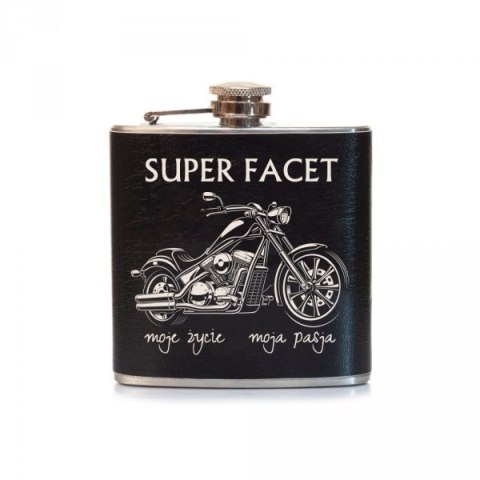 Piersiówka ze stali nierdzewnej z napisem "Super Facet" Piersiówka ze stali nierdzewnej z napisem "Super Facet"