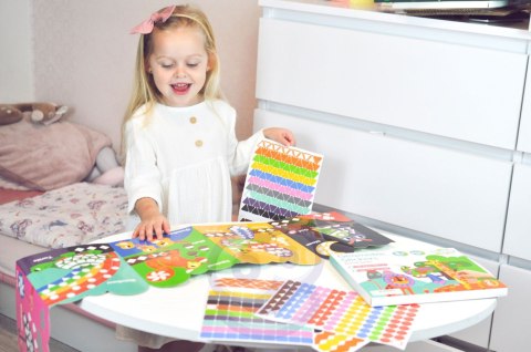 WOOPIE ART&FUN Naklejki Zestaw Dopasuj Kształty i Kolory Wyklejanka Zwierzątka 504 el. WOOPIE ART&FUN Naklejki Zestaw Dopasuj Kształty i Kolory Wyklejanka Zwierzątka 504 el.