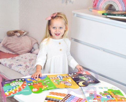 WOOPIE ART&FUN Naklejki Zestaw Dopasuj Kształty i Kolory Wyklejanka Zwierzątka 504 el. WOOPIE ART&FUN Naklejki Zestaw Dopasuj Kształty i Kolory Wyklejanka Zwierzątka 504 el.