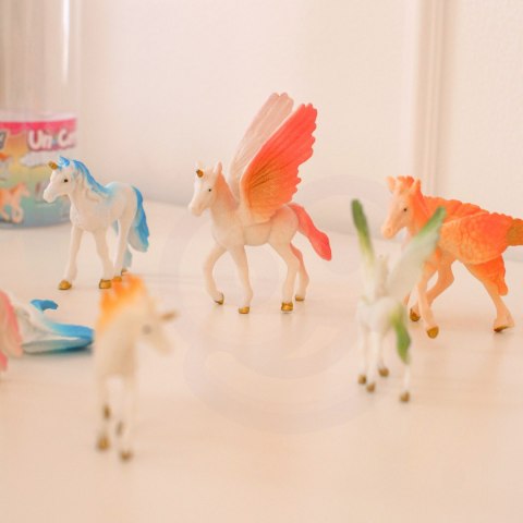 WOOPIE Zestaw Figurki Jednorożce 16 szt. WOOPIE Zestaw Figurki Jednorożce 16 szt.