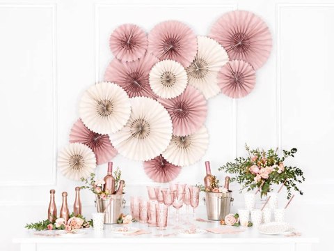 Talerzyki papierowe kropki, białe, rose gold, 18cm, 6 szt. Partydeco Talerzyki papierowe kropki, białe, rose gold, 18cm, 6 szt. Partydeco